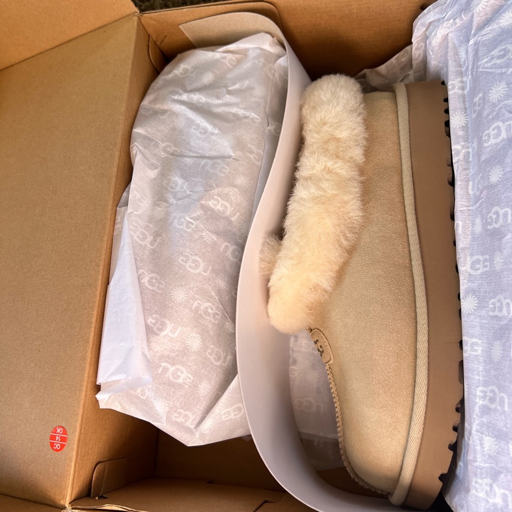 UGG WOMEN’S TAZZETTE - Picture 4 of 4